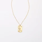 Colar de Aço Titânio Dourado Estilo Lua Quadrada Retro Temperamento Feminino Elegante, Design Moderno, Placa Quadrada, Ideal para Presente. — foto 15