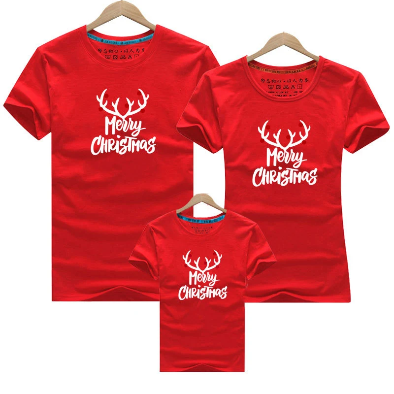 Title 2, English deer head family dress, ideal for photo...