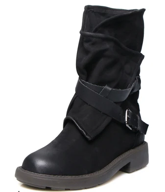 Title 5, Round toe buckle shoes with a square heel offer...