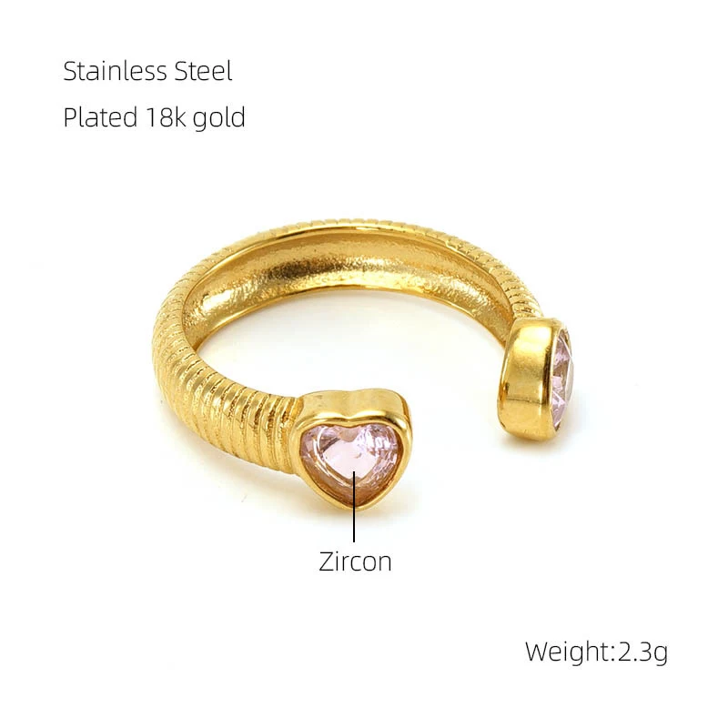 Anel feminino de aço inoxidável com diamantes, uma joia fashion que exala temperamento e sofisticação, perfeito para complementar seu visual e estilo. — foto 4