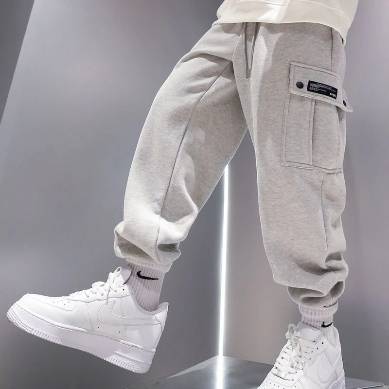 Losse Casual Sportbroek voor Iedereen. Comfortabele, veelzijdige broek, ideaal voor sport, vrije tijd en dagelijks gebruik met maximale bewegingsvrijheid. — foto 5