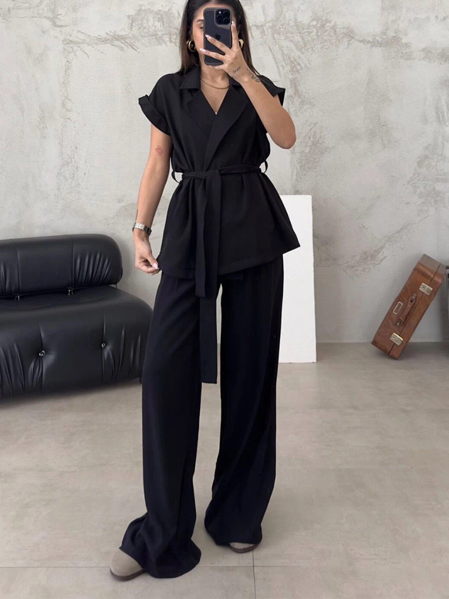 Title 2, Sleeveless Oversize Lace-up Cardigan High Waist...