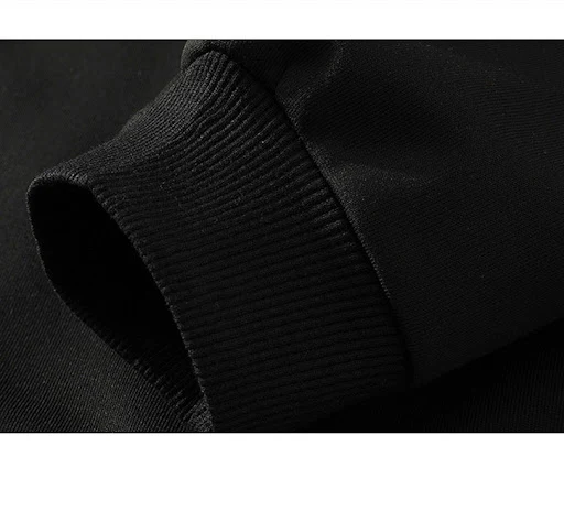Title 3, Losse oversized jas met lange mouwen en capuchon