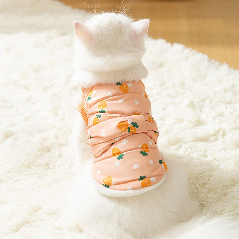 Title 5, Warm Kittens And Baby Thickened Blanket. This b...