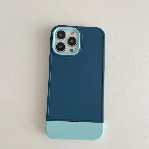 Title 2, Contrasting Liquid Silicone Frosted Phone Case....