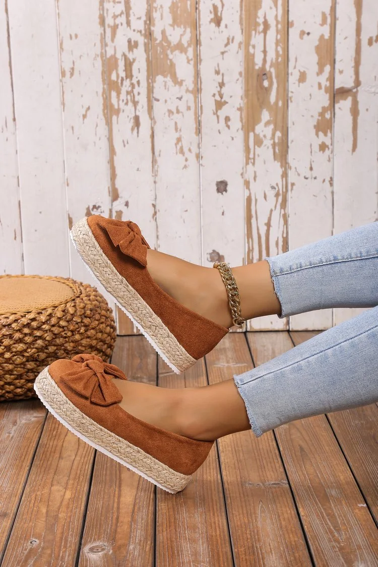 Zapatos de plataforma casuales de talla grande para mujer con lazo. Comodidad y estilo a diario. Ideales para un look moderno y elegante. — foto 11