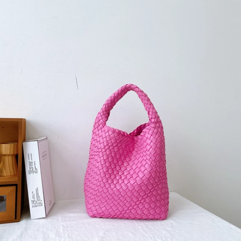 Bolsa de ombro tote tecida, versátil e de grande capacidade. Perfeita para compras, trabalho, escola e viagens. — foto 1
