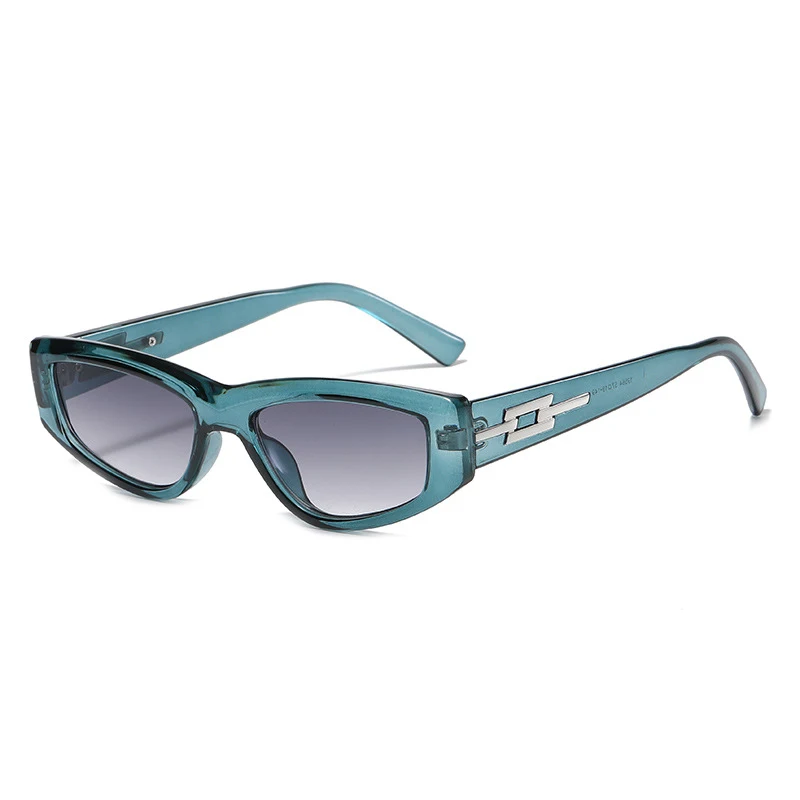 Women's Fashion Cat's Eye Triangle Sunglasses Stylish sunglasses offer both protection and a fashionable look. Enjoy cle — photo 10
