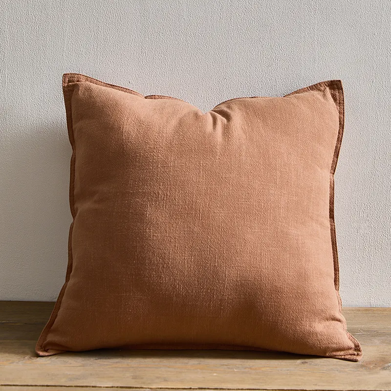 Travesseiro liso de algodão puro e linho, simples e moderno. Desfrute do conforto natural e da elegância atemporal para sua casa. — foto 3