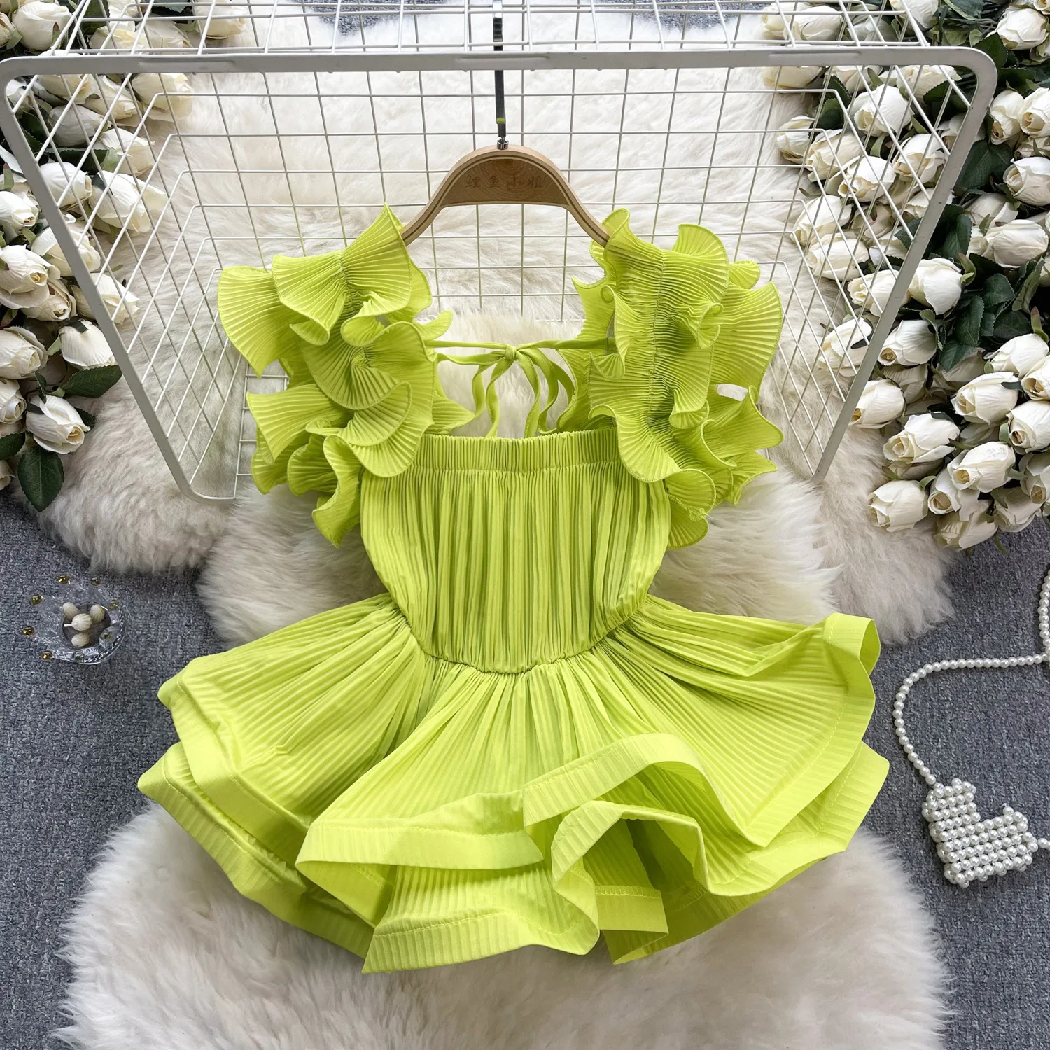 Title 23, Design Ruffled Pleat And Waisted Lace-up Shirt