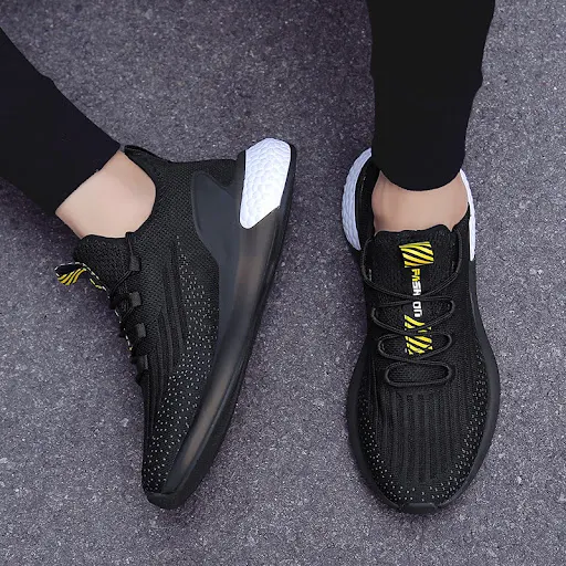 Title 3, Ademende mesh casual hardloopsneakers. Lichtgew...