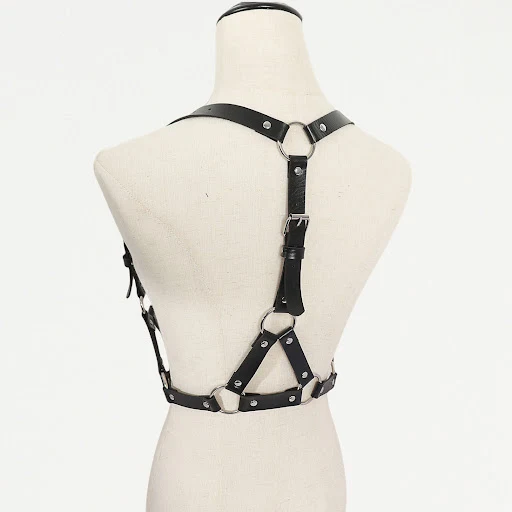 Title 2, Womens One-piece Leather Body Chains Belt Shap...