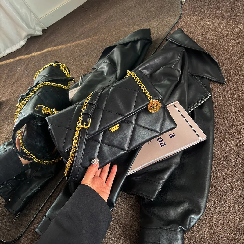 Bolso bandolera de cadena de diamantes para mujer Elegante y brillante Ideal para ocasiones especiales Diseño moderno y sofisticado Perfecto para llevar lo esencial — foto 7