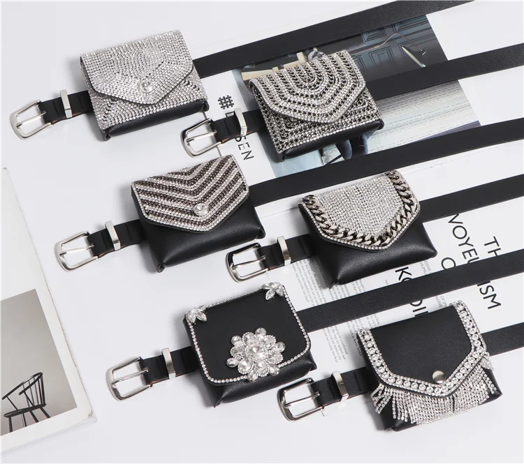 Mini riñonera perfecta para llevar lo esencial de forma segura y cómoda. Ideal para viajes, festivales o el día a día. — foto 2