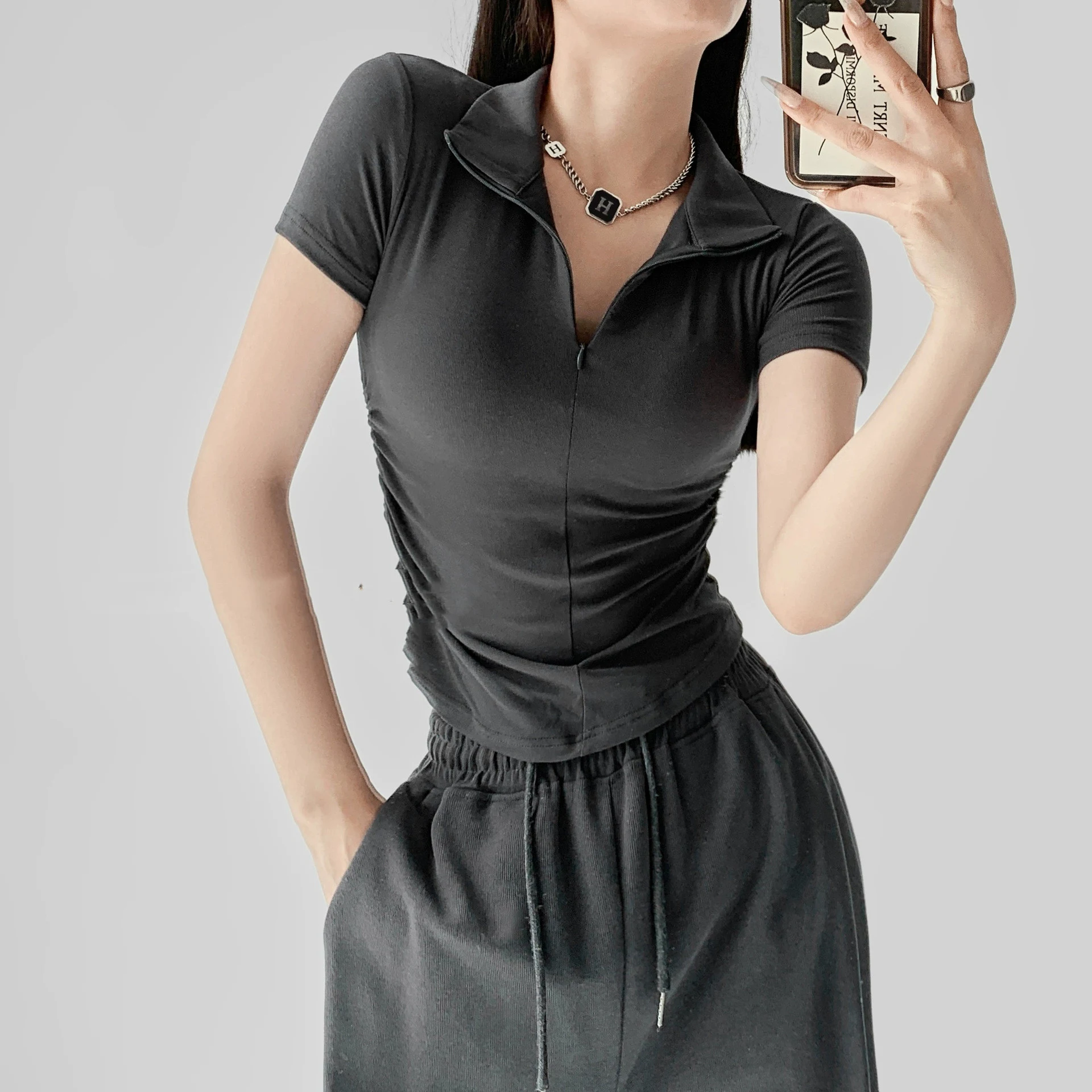 Title 3, Womens Fashionable Temperament Pleated Short S...