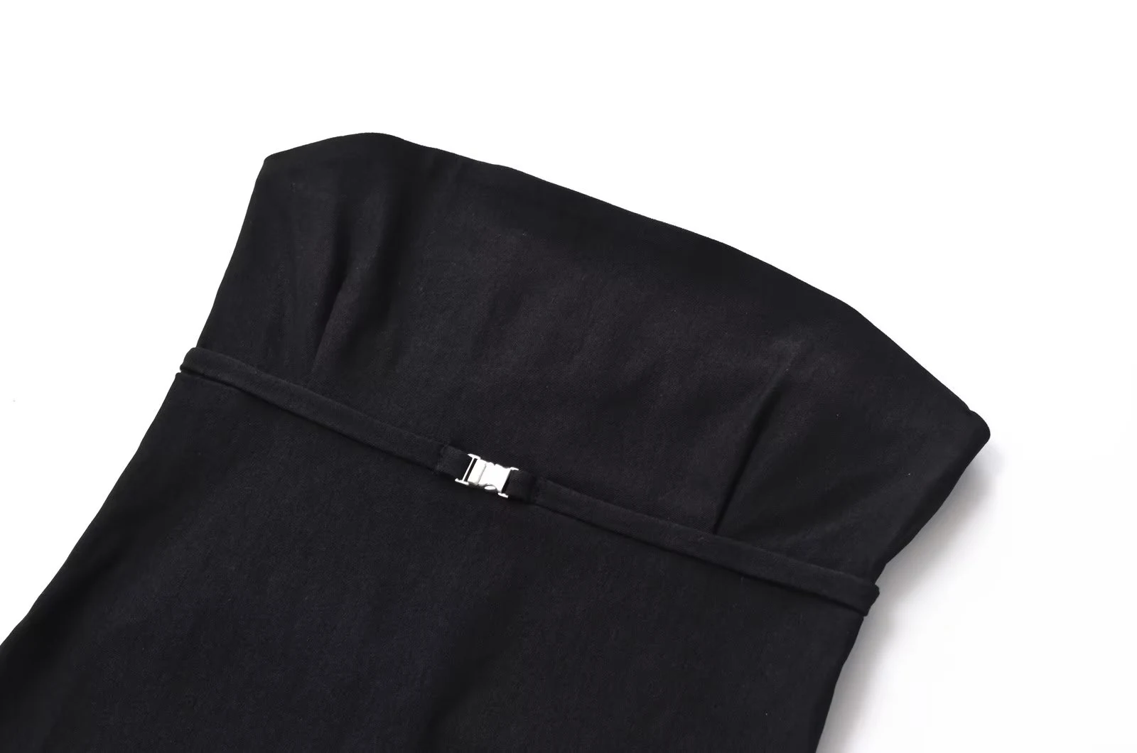 Title 5, Womens Strapless Design Tube Top