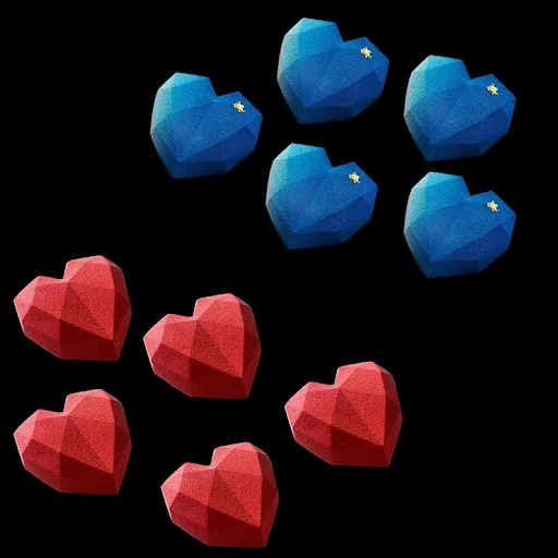 Title 4, Diamond Heart 8 Pieces Silicone Cake Mold for b...