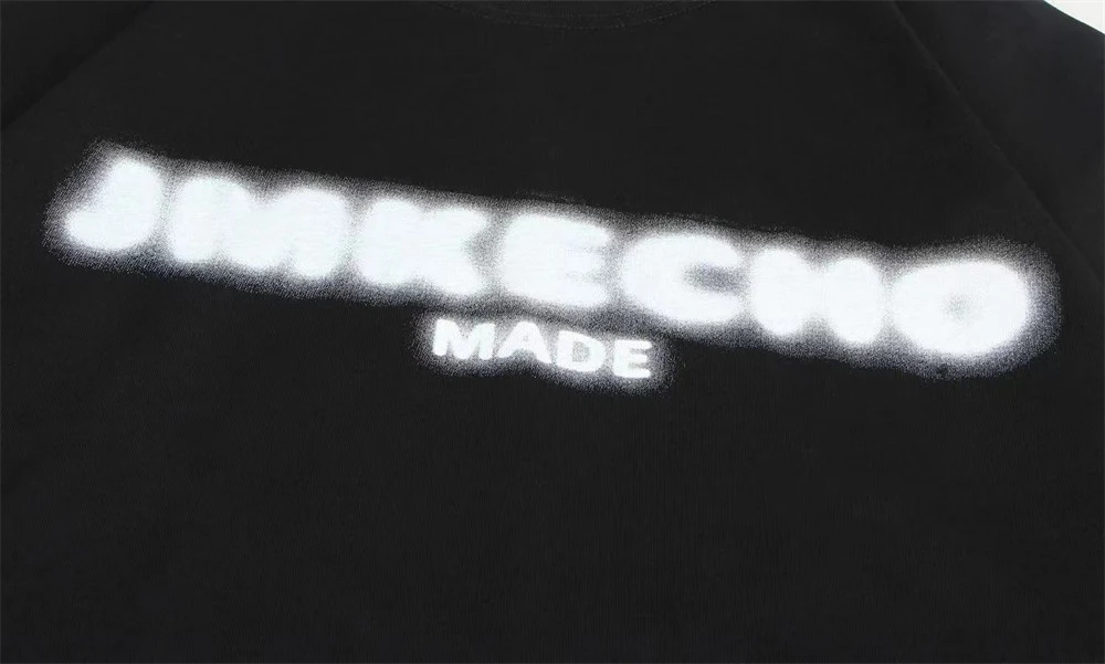 Camiseta Base Masculina Simples com Letras Moletom Casual Perfeita para o Dia a Dia, Confortável e Versátil, Ideal para um Look Descontraído. — foto 2