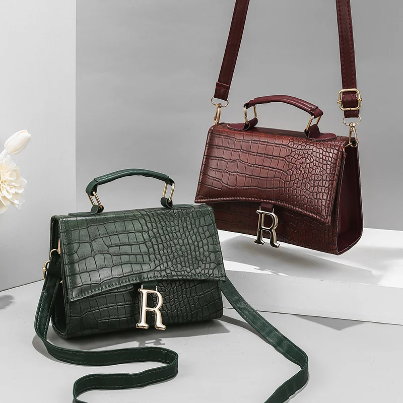 Fashion Diagonal Single Shoulder Women's Handbag. Stylish and versatile, perfect for everyday use and special occasions. — photo 1