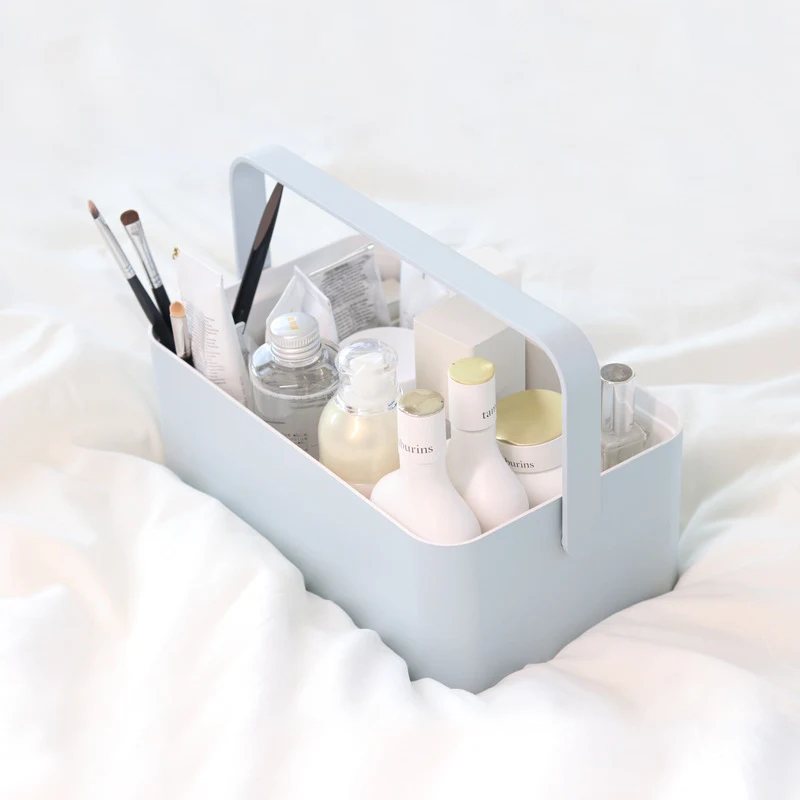 Draagbare make-up koffer met lamp. Perfecte verlichting voor je make-up routine, overal en altijd. Handig en compact. — foto 3