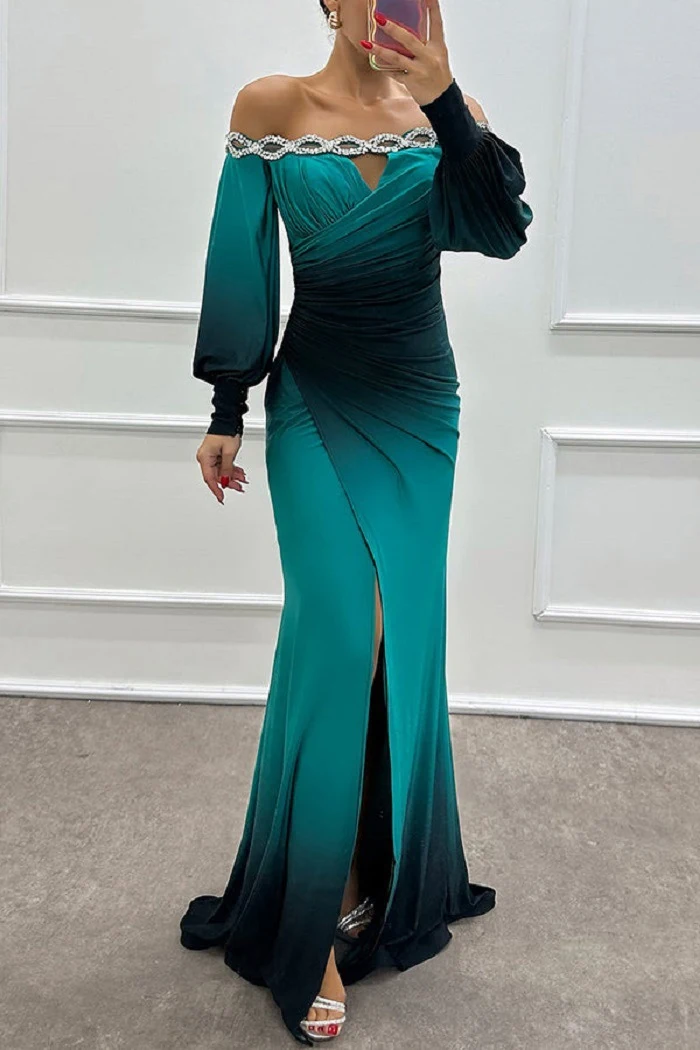 Title 5, European And American Style Contrast Color Rend...