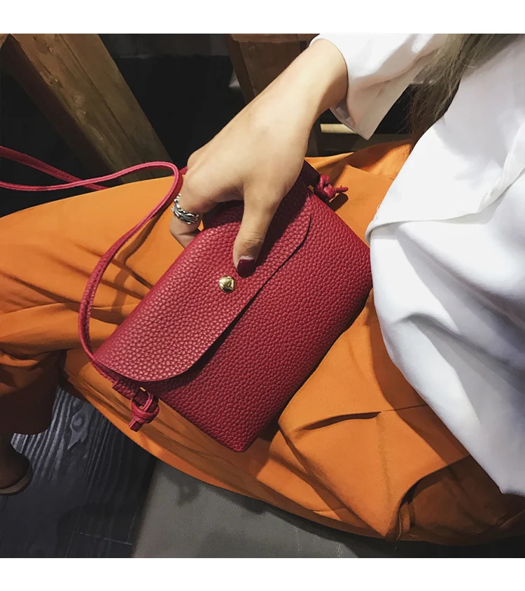 Title 3, Small bag shoulder diagonal bag, designed for c...