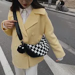 Checkerboard Black and White Houndstooth Daily Commuter Female Bag. Stylish and functional for work, school, or everyday — photo 6