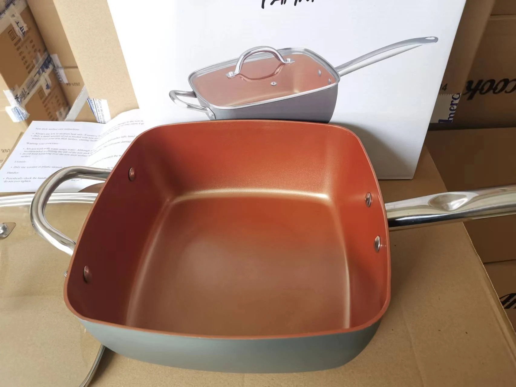 24CM Non-Stick Non-Fume Square Soup Pot for healthy and convenient cooking. Enjoy easy cleanup and delicious soups, stew — photo 4