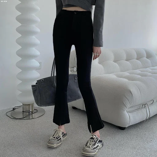 Title 5, All-match Micro-flare Cropped Leggings, Yoga en...