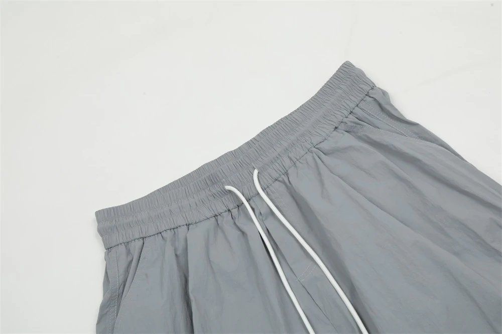 Combinaison homme ample pour sports de plein air, style streetwear. Confort et liberté de mouvement pour vos activités sportives. — photo 13