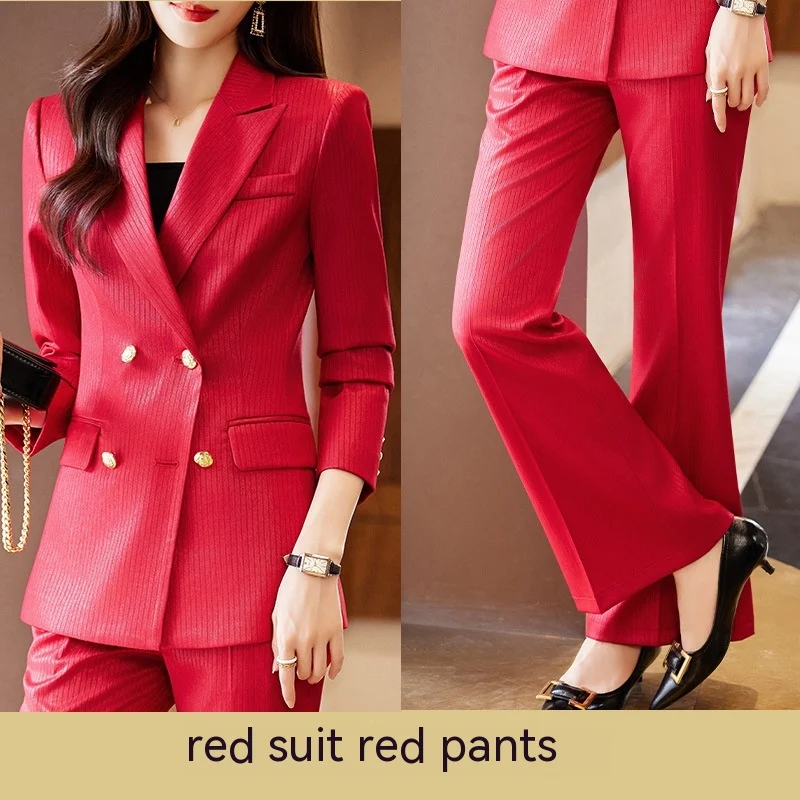 Completo Business Donna Elegante con Vita Sottile e Fashion. Design Moderno e Raffinato per Ufficio e Eventi Professionali. Valorizza la Tua Figura. — foto 18