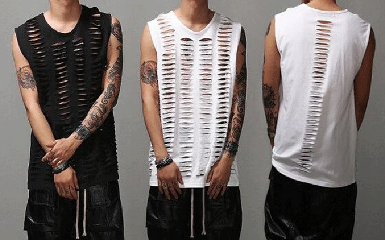 Title 5, Broken popular logo vest for men. A comfortable...