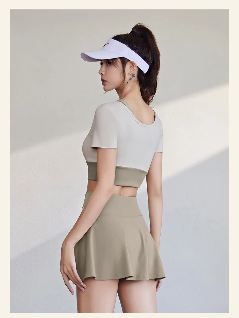 Quick-drying Anti-exposure Running Fitness Skirt. Designed for comfort and protection during your runs and workouts. Per — photo 6