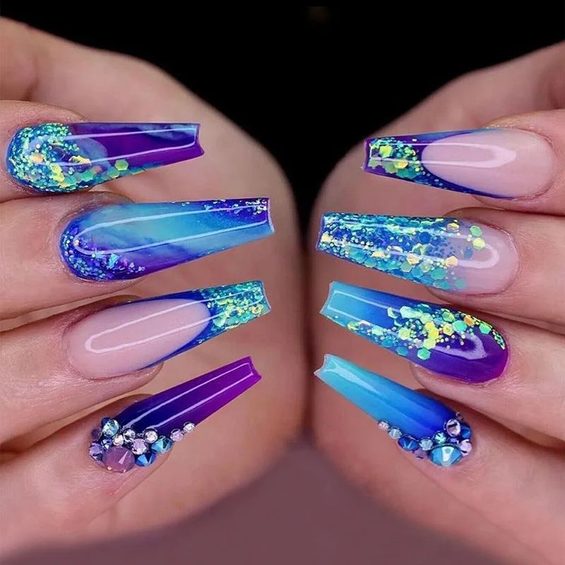 Adesivos de unhas estilo francês com armadura, pontas médias, gradiente azul roxo, manicure impecável e aplicação fácil. — foto 7