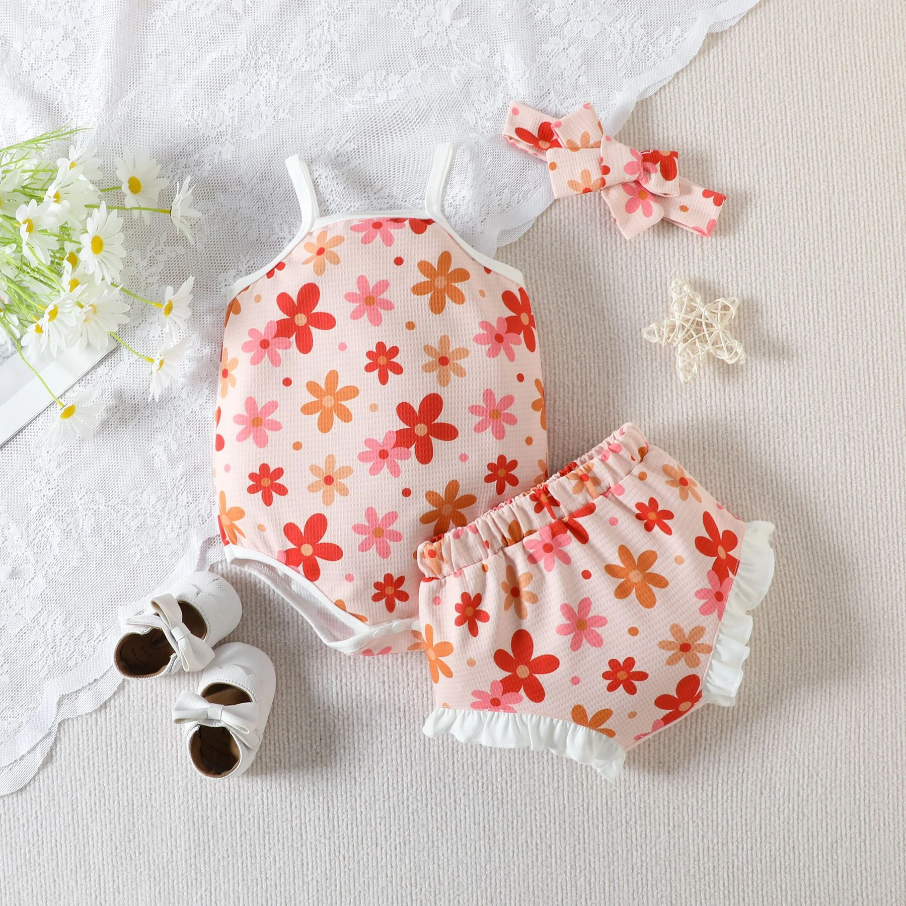 Conjunto Vestido Jardineira Floral para Bebê Menina Roupa Verão 2 Peças Confortável e Fofo Presente Ideal para Recém-Nascidas e Meses Iniciais — foto 2