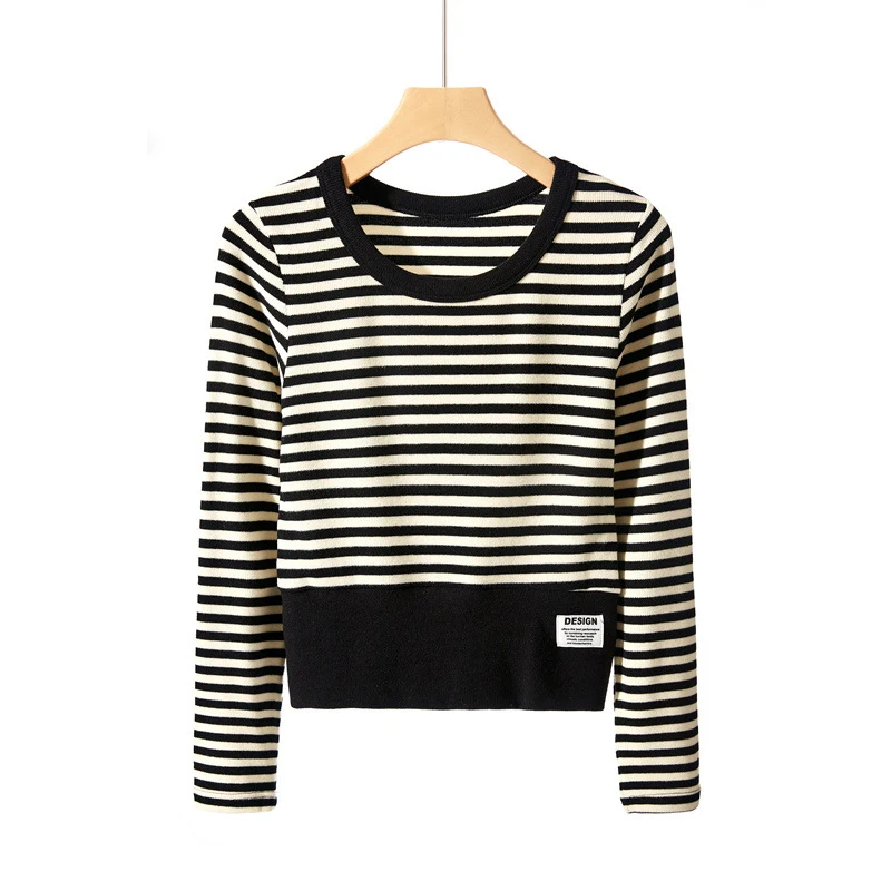 Early Autumn Contrast Color Striped Hot Girl Long Sleeve Top. Stylish and comfortable, perfect for a trendy and fashiona — photo 5