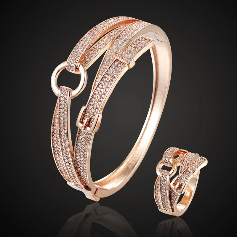 Title 5, Anel Micro Set Zircônia Personalidade Fashion E...