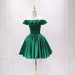 Vestido de noite fashion com um ombro só, mangas com babados e design simples. Perfeito para eventos especiais, elegante e confortável para mulheres. — foto 2