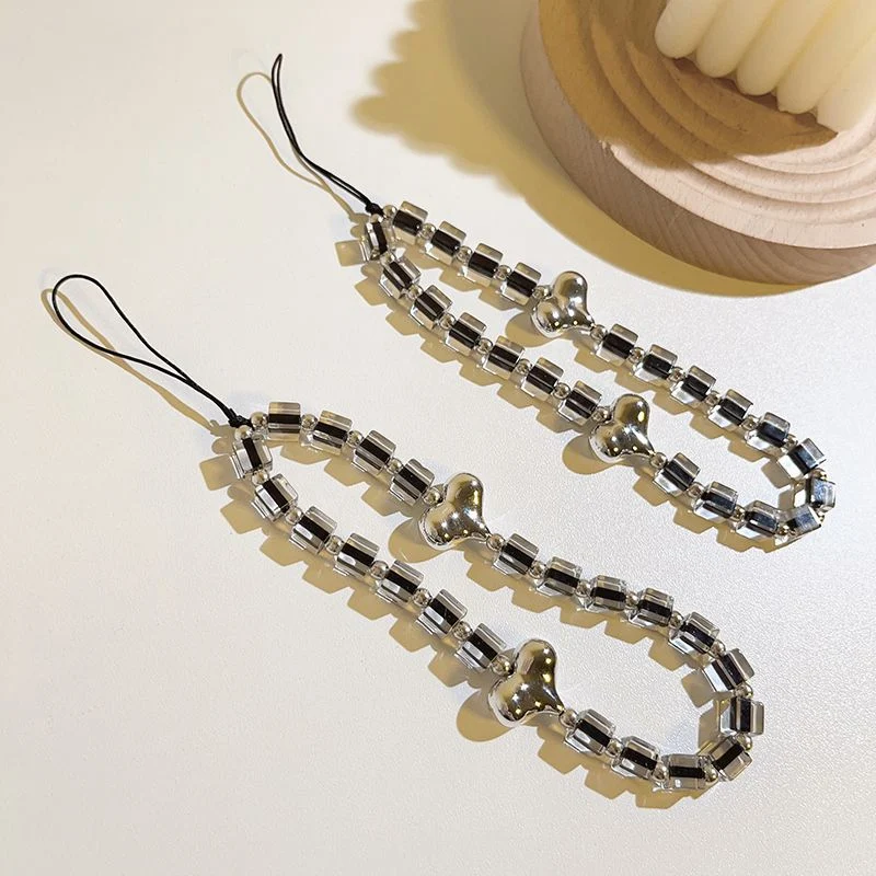 Cordão de celular com pulseira de contas de amor, pendure seu telefone com segurança, estilo e elegância. Leve seu smartphone com você. — foto 3