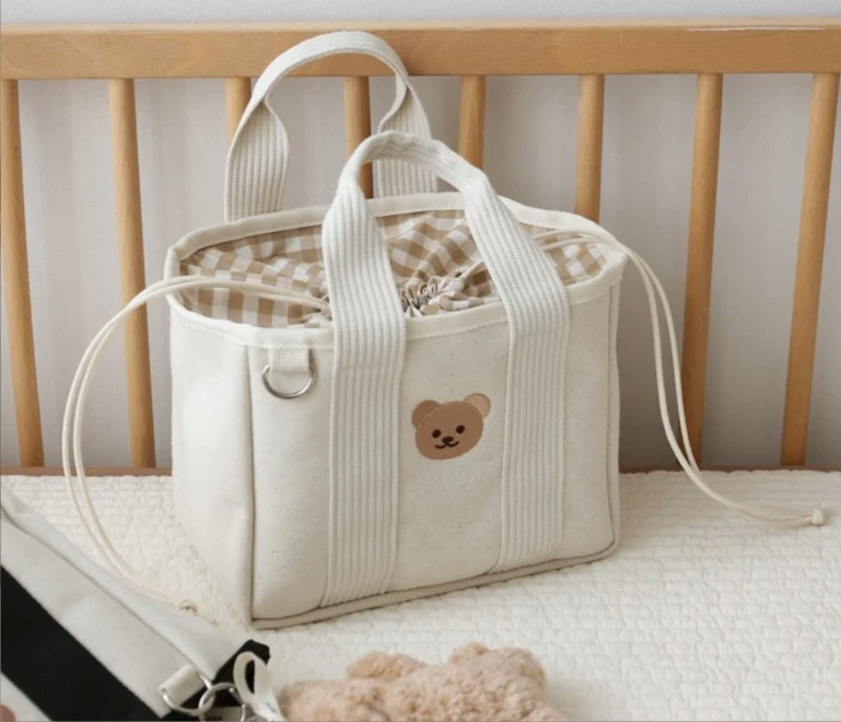 Outdoor Lightweight Multifunctional Portable Baby Walking Diaper Bag, perfect for on-the-go parents, offering convenienc — photo 2
