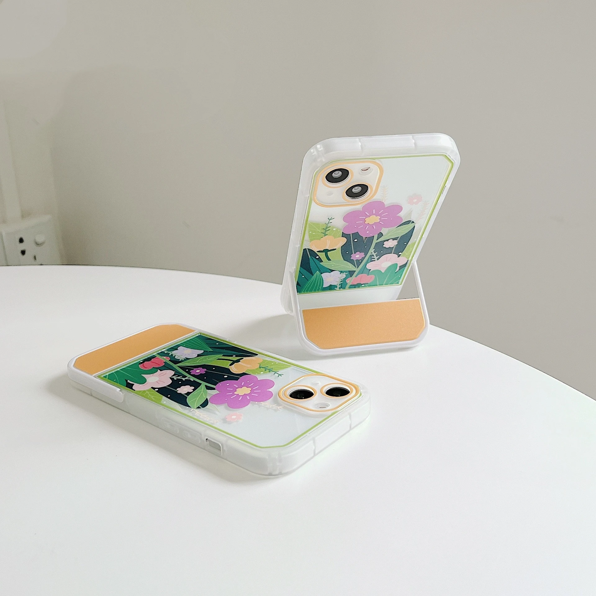 Title 4, Capa protetora para celular com flores roxas – ...