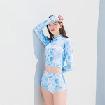 Hot Spring Korean Style Fashion Fairy Sexy Long-Sleeved Split Net Red Swimsuit. Flaunt your style and feel confident by — photo 3