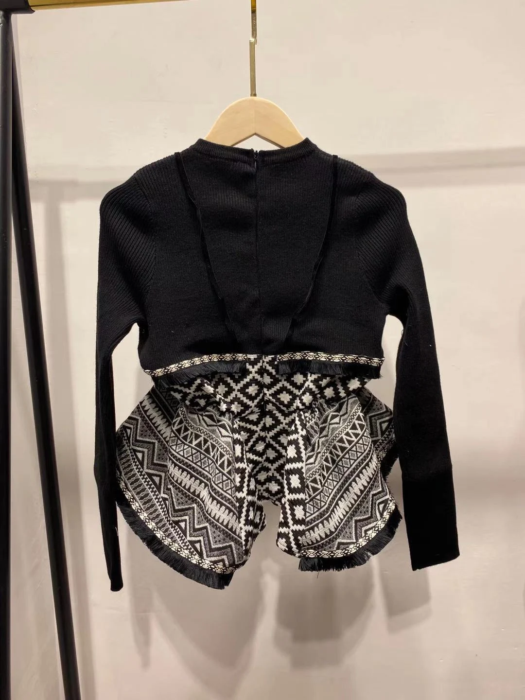 product image - 3