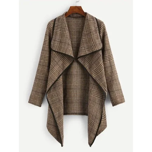 Title 5, Giacca da donna di cardigan di lana