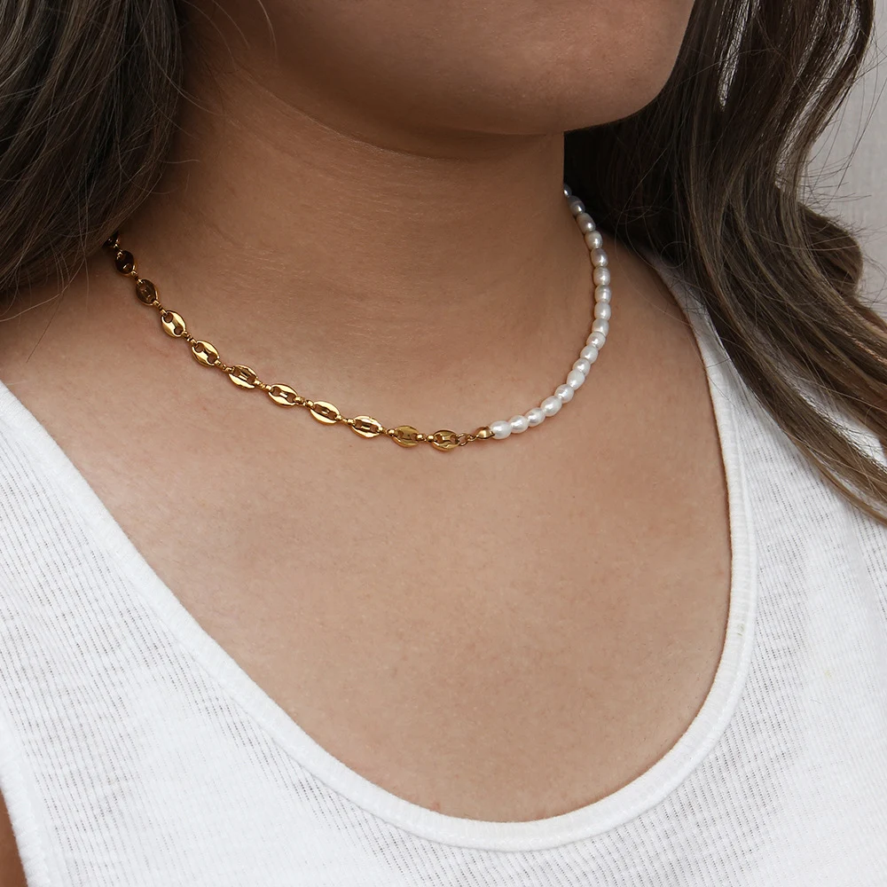 Colar feminino elegante com pérolas de água doce assimétricas, design simples e moderno, perfeito para um toque sofisticado. — foto 8