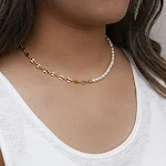 Colar feminino elegante com pérolas de água doce assimétricas, design simples e moderno, perfeito para um toque sofisticado. — foto 8