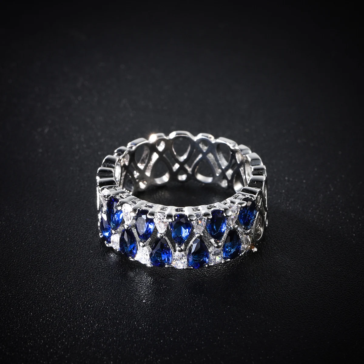 Anel Bracelete de Zircônia para Mulheres Criativas Design Sofisticado Brilho Deslumbrante Joia Elegante e Versátil Presente Ideal Conforto e Estilo Únicos — foto 2