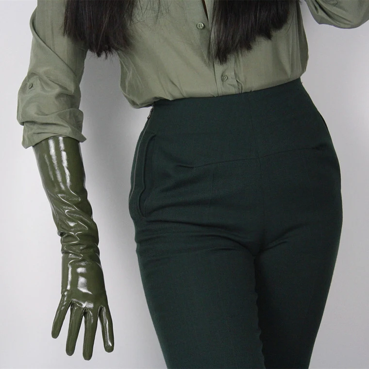 Title 6, Patent leather touch function gloves