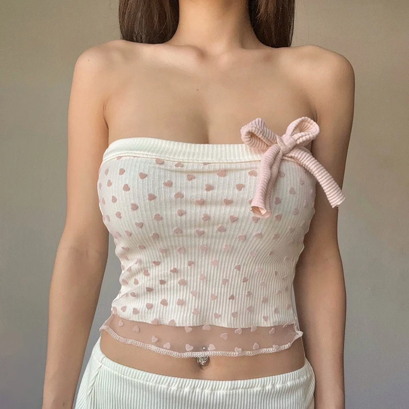 Top in rete da donna, vestibilità slim e snellente, versatile e abbinabile, valorizza la silhouette per un look elegante e moderno. — foto 15