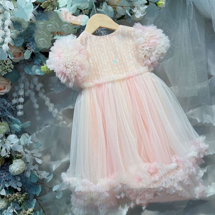 Vestido de princesa para meninas, estilo estrangeiro, saia arco-íris, ideal para brincar, dançar e celebrar, com um visual mágico. — foto 3